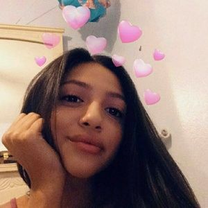 Meet your Posher, Savanha